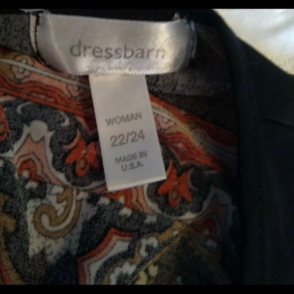 Plus Size Top - Picture 3 of 4